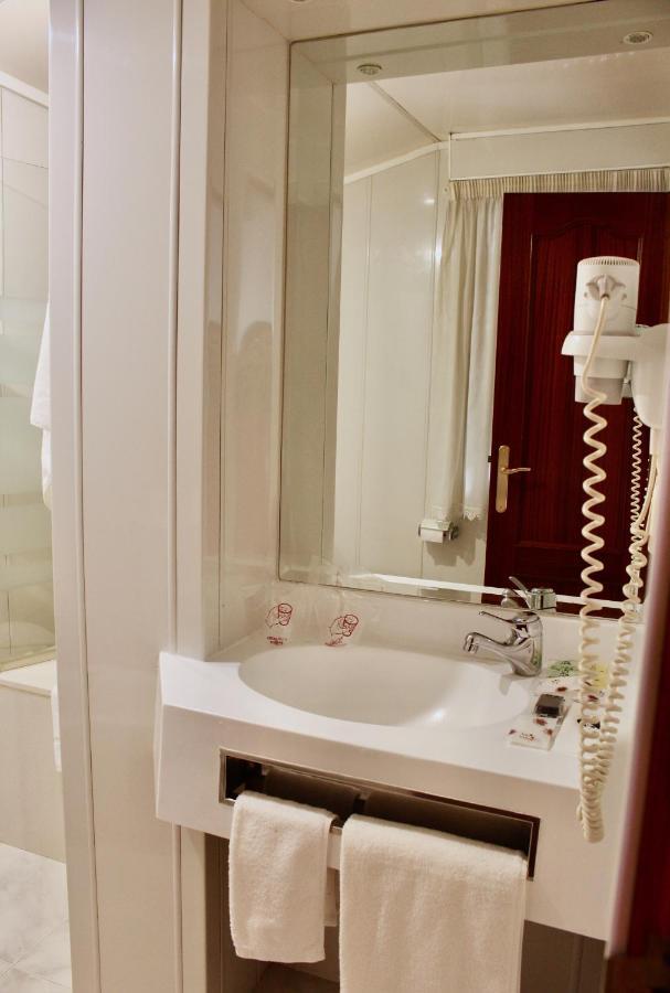 Hotel As Camelias Vilarrodis エクステリア 写真