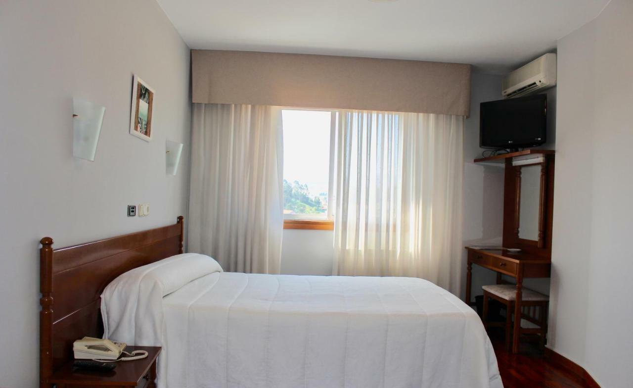 Hotel As Camelias Vilarrodis エクステリア 写真